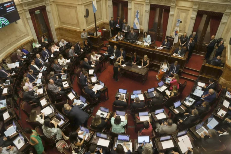 Aguinaldo de $2,5 millones para senadores nacionales