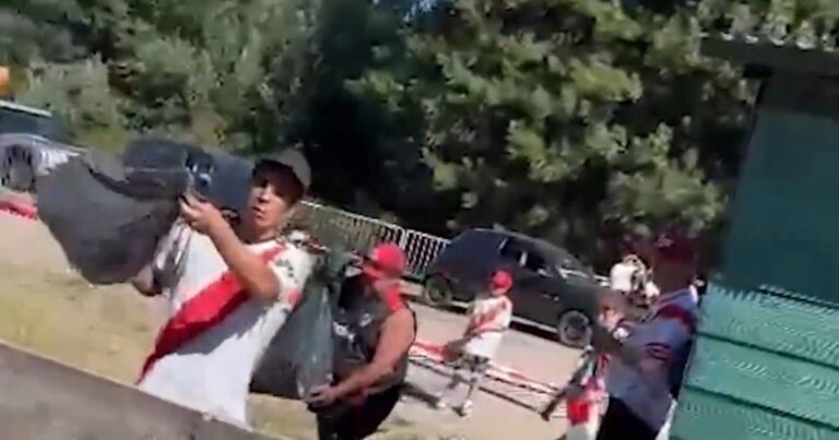Gran gesto de los hinchas de River: limpiaron la zona tras el recibimiento en San Martín