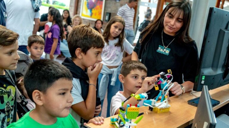 La Municipalidad abre 500 cupos gratuitos para el taller de robótica educativa