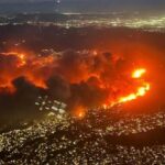 250567-california-bajo-fuego-5-muertos-y-declaran-zona-catastrofica