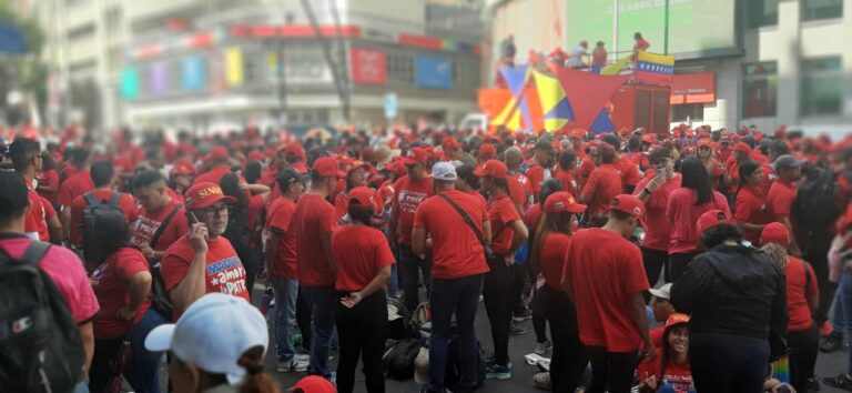 Caracas: el día que la marea roja copó la calle