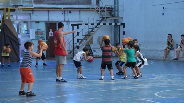 Subsidios: clubes de barrio deberán volver a inscribirse para mantener el beneficio