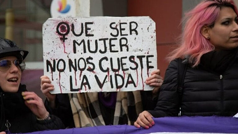 Motosierra: el gobierno nacional cerró dos estructuras del ex Ministerio de Mujeres