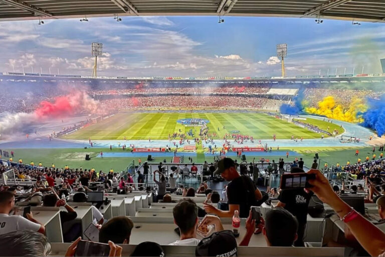 Córdoba: hoteles casi llenos y fuerte impacto de la vuelta de visitantes al futbol