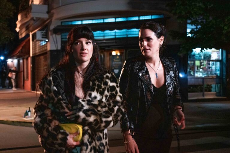Polémica por la serie Viudas Negras: «estereotipa a las mujeres de country»
