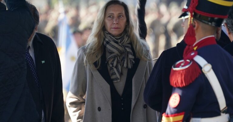 Siguen los cruces entre los karinistas y los militantes digitales de Caputo: esperan por una intervención de Milei