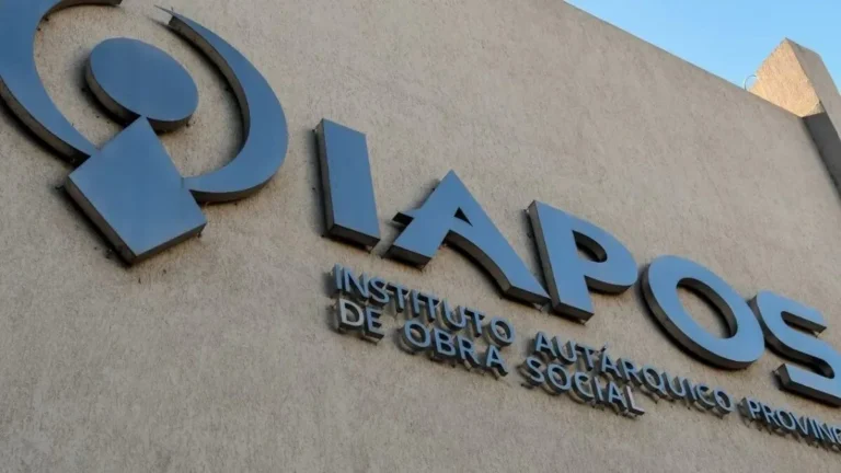 Iapos debe cubrir a una afiliada un medicamento oncológico
