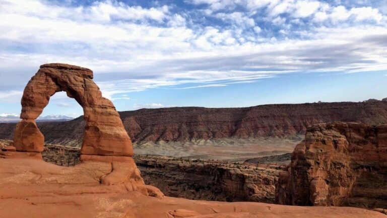 Rescataron a un excursionista atrapado en arenas movedizas en un parque nacional de Utah