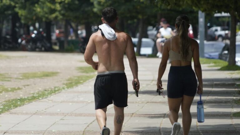 El tiempo en Rosario: se viene un viernes de calor agobiante con una temperatura que trepará hasta los 35º