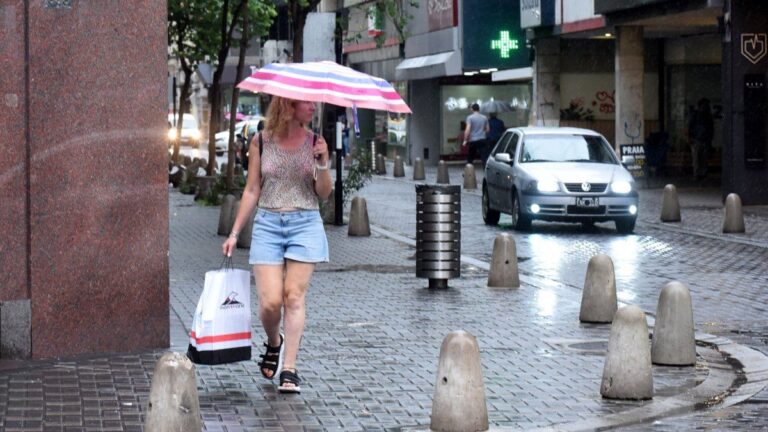 El tiempo en Rosario: posibles tormentas aisladas para arrancar el martes