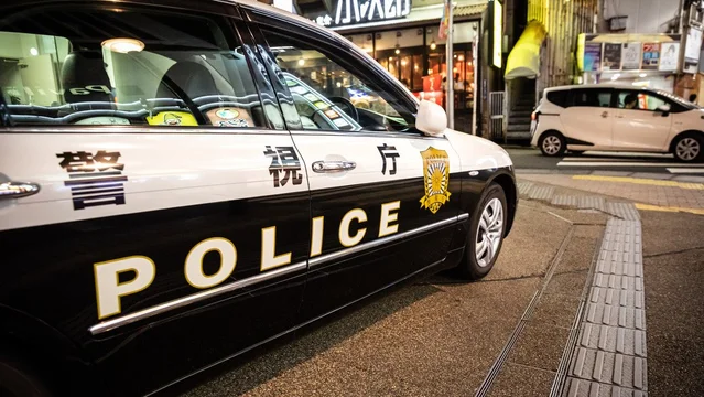 Furia en una fábrica de Japón: empleado hiere a colegas con arma blanca