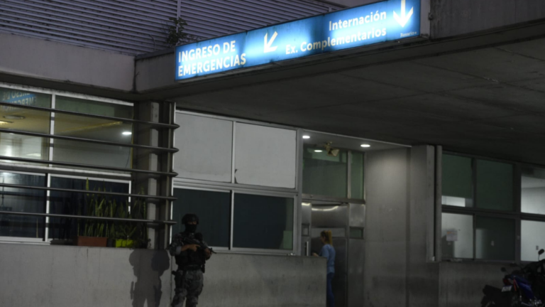 Un joven fue asesinado de un disparo por la espalda debajo de un puente