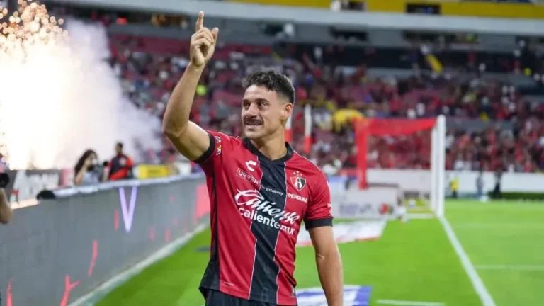 Matías Cóccaro eligió a Newells y la Lepra suma un refuerzo de jerarquía en la ofensiva