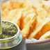 Lluvia, mate y tortas fritas: la combinación perfecta