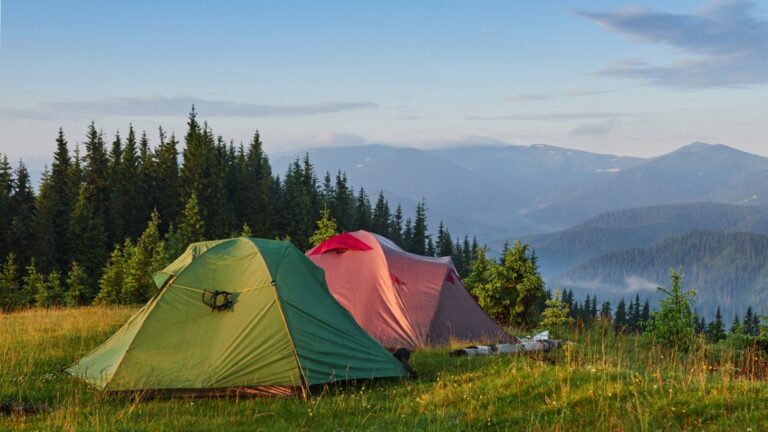 Cuánto sale un kit de camping: precios y todo lo que necesitás