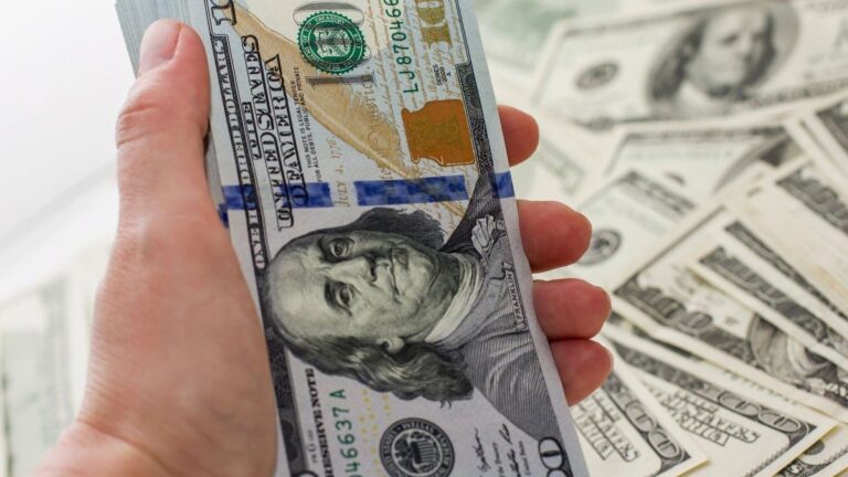 El mercado mira al dólar con cautela mientras sigue la pax cambiaria