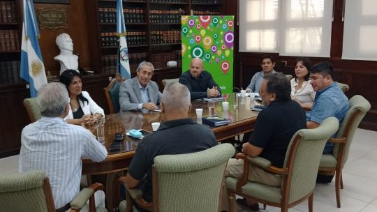 Conflicto docente en Corrientes: el Gobierno fijó un aumento del 6% y los gremios lo consideran «insuficiente»