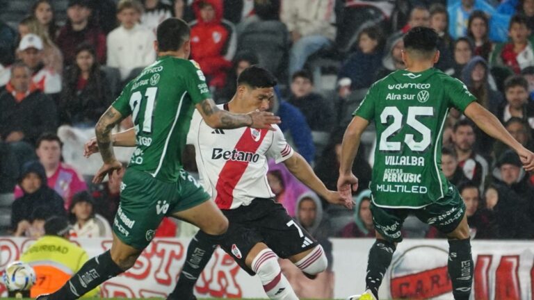 River vs. Sarmiento, por el Torneo Apertura: goles, resultado en vivo y minuto a minuto