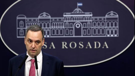 Adorni deslizó que el video del viaje a Punta del Este pudo haber salido desde «adentro» del Gobierno