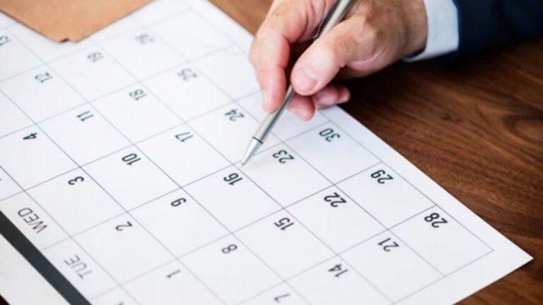 El 23 de marzo es feriado o día no laborable?