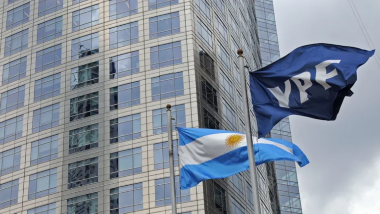 La Justicia de Estados Unidos falló a favor de la Argentina en el juicio por YPF