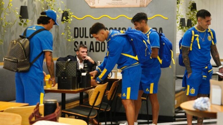 Ángel Di María en entrenamiento con la camiseta de Rosario Central