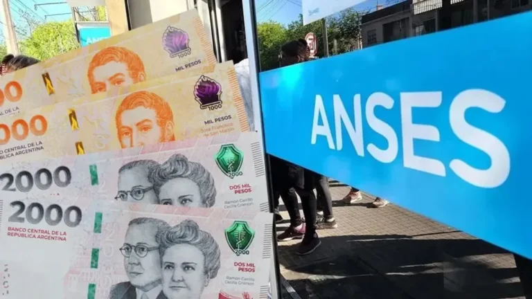 Calendario y gráfico con los montos de ANSES para abril 2026