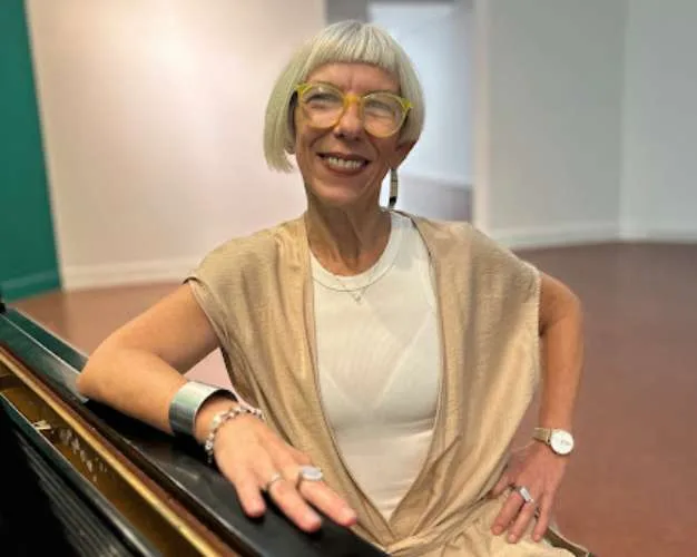 Silvina Gandini en presentación de su disco 'Fuegos Aceites Perfumados'
