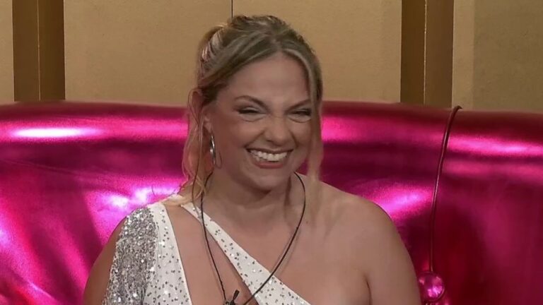 Tamara Paganini ingresa a la casa de Gran Hermano con una oveja de peluche