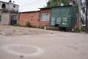Carrito de comidas con impacto de bala en Rosario