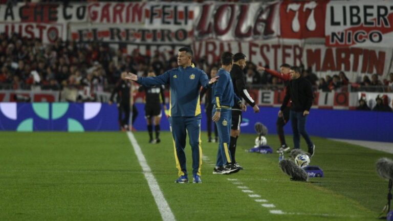 Ángel Di María con la camiseta de Rosario Central durante un partido