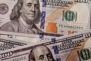 Gráfico de cotización del dólar blue y MEP en Argentina
