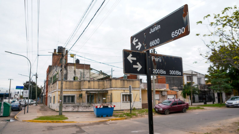 Vivienda en barrio Ludueña donde se produjo el derrumbe del alero