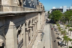 Documento del decreto 1014 del gobierno de Santa Fe sobre protección de ingresos