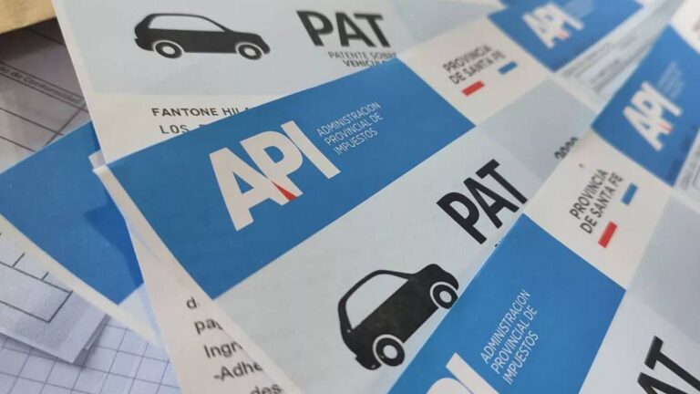 Mapa de Argentina con provincias destacadas y valores de patentes automotores