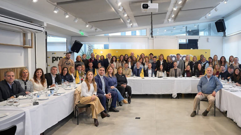 Mauricio Macri durante reunión con legisladores provinciales del PRO