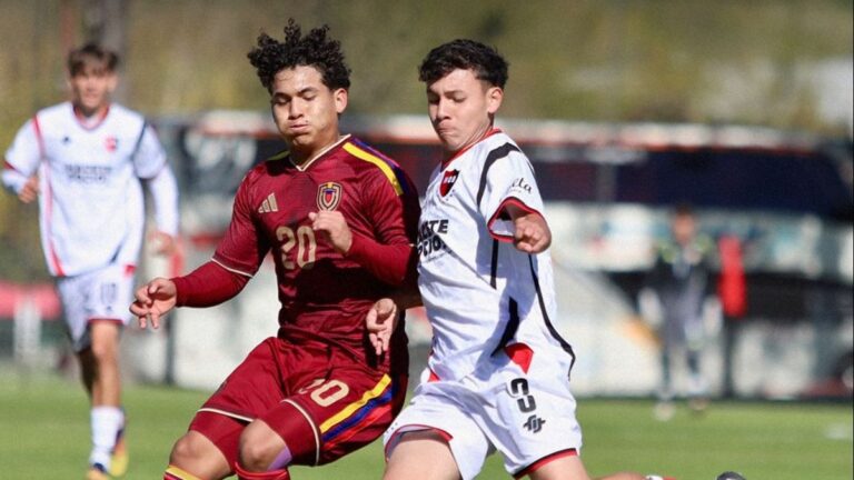 Partido de Newell's Old Boys Sub-17 contra Venezuela en el torneo Canteras de América