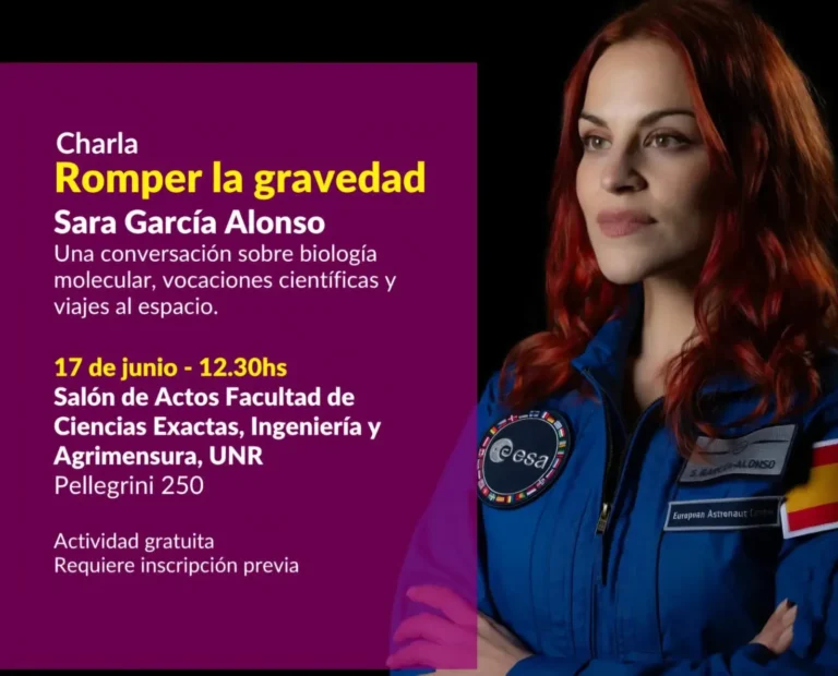 Sara García Alonso astronauta española durante una conferencia