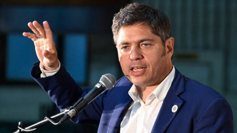 Reunión de dirigentes peronistas en Fighiera con videoconferencia de Axel Kicillof