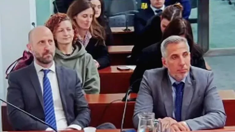 Fachada del Tribunal Oral en lo Criminal Federal N°2