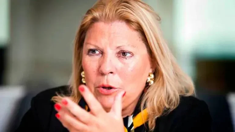 Elisa Carrió en un acto público