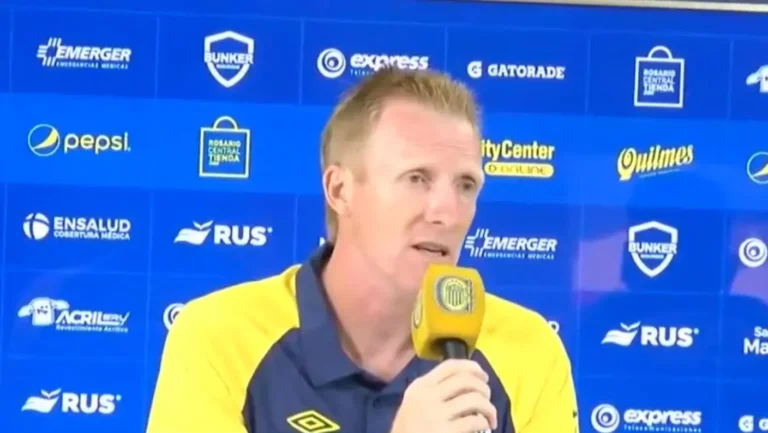 Federico Lussenhoff en su rol de Director Deportivo de Rosario Central
