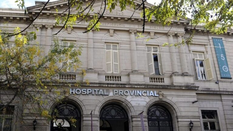 Fachada del Hospital Provincial de Rosario