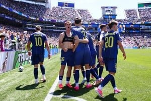 Jugadores de Bosnia celebrando un gol ante Qatar en el Mundial 2026