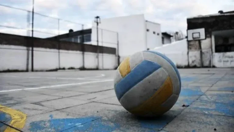 Reunión de la Dirección de Clubes de la Municipalidad de Rosario con entidades deportivas