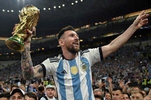 Lionel Messi con la camiseta de la selección argentina durante un partido de fútbol