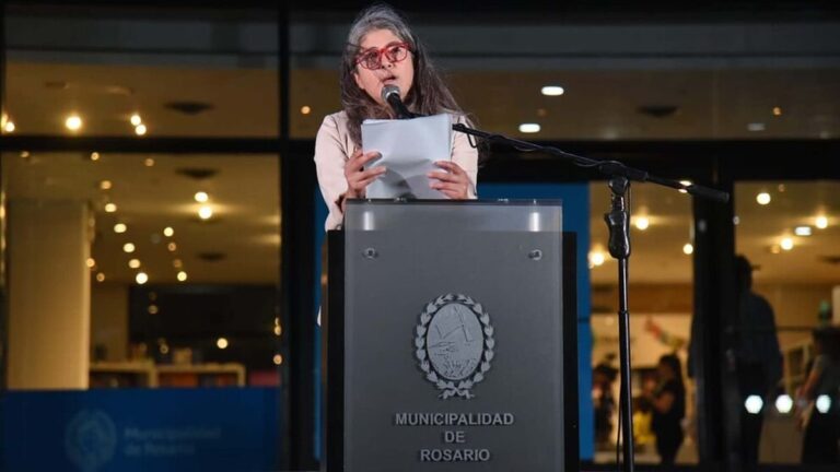 Selva Almada durante la presentación de su última novela en el Museo Castagnino de Rosario