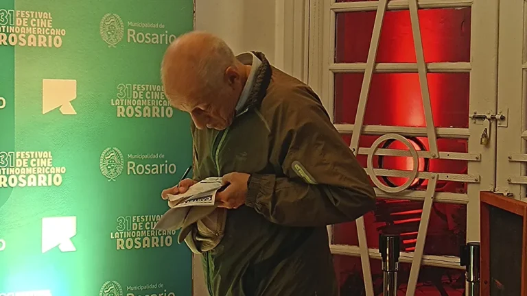Asistentes al taller de crónica durante el Festival de Cine Latinoamericano en Rosario