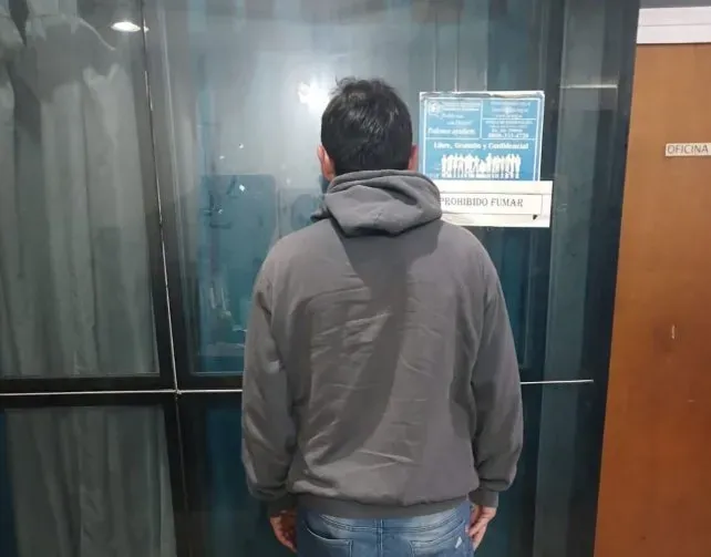 Efectivos policiales en la zona del tiroteo en Villa Banana, Rosario