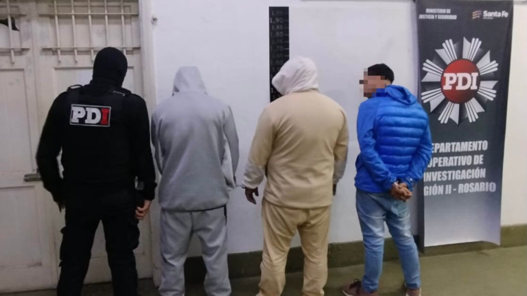 Imagen de drogas y elementos secuestrados en allanamientos en barrio 7 de Septiembre